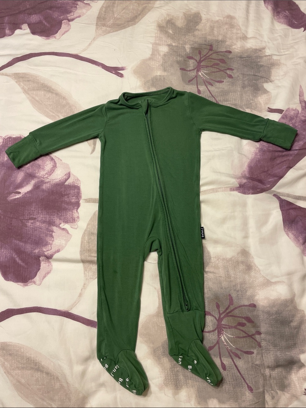 Belan J One-Piece Zipper Footed Pajamas - Green
